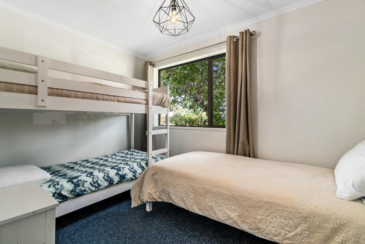 Rees On Reid - Arrowtown Holiday Home エクステリア 写真
